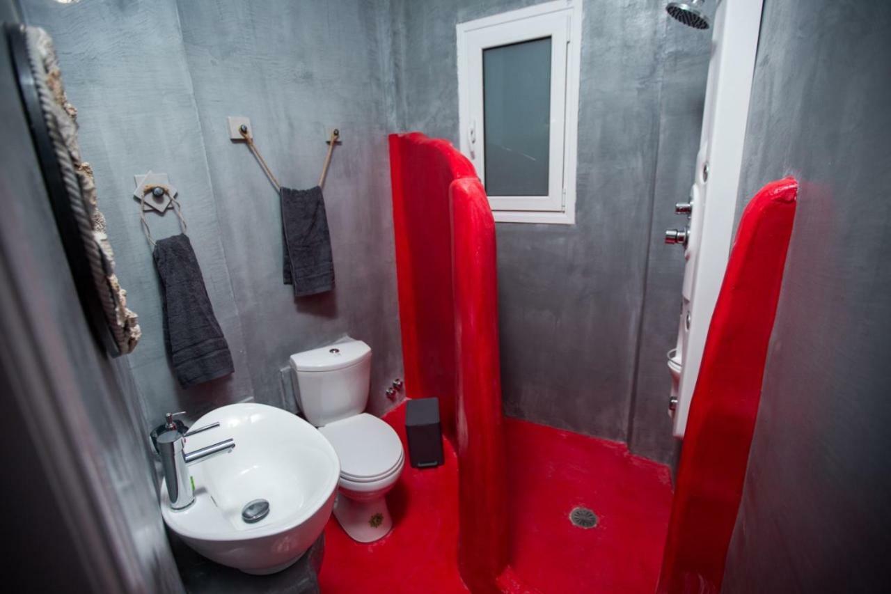 Pasithei Studios Perissa  Phòng bức ảnh